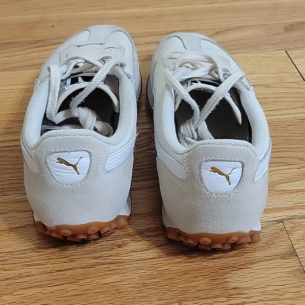 Puma Easy Rider Vintage Sneakers - Women's Size 7
